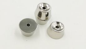 定制異形磁鐵需要注意的因素?！妇凼⒋盆F」