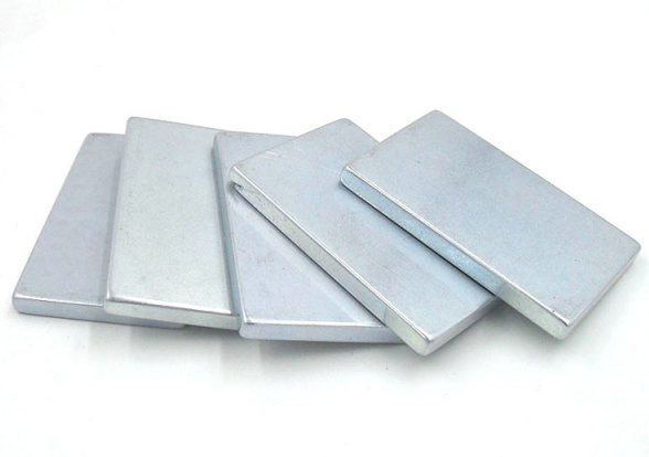 廠家直銷釹鐵硼強磁鐵